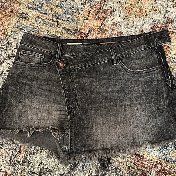 Pilcro Denim Skort - Picture 6 of 10